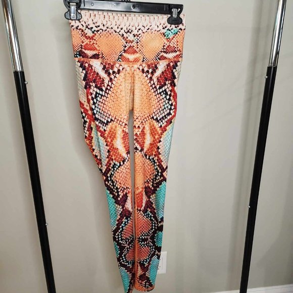 Niyama Sol - S - Python Leggings - Picture 3 of 11